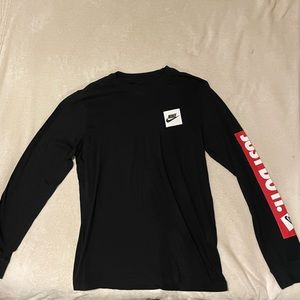 Black nike long sleeve